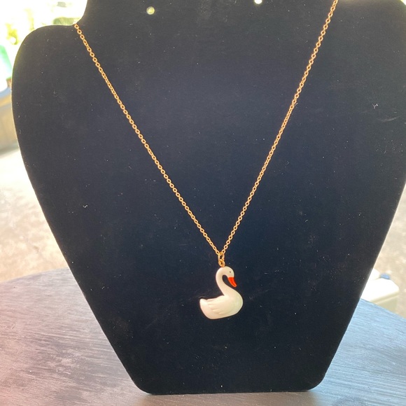 Best friend/sister necklace set black/white swans on 18” adjustable gold chain. - Picture 3 of 3